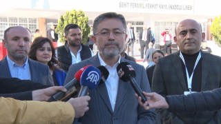 Bakan Yumaklı, Ankarada oyunu kullandı