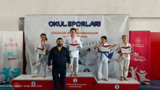 Başarılı sporcu şampiyonluğa imza attı