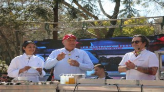 Başkan Ataydan Kadınlar Gününde çifte açılış