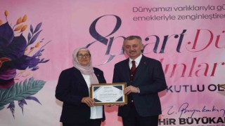 Başkan Büyükakın: Kadın elinin değdiği her yer güzelleşiyor