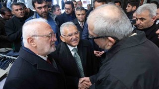 Başkan Büyükkılıç, Kapalı Çarşı ve Camikebir esnafı ile buluştu