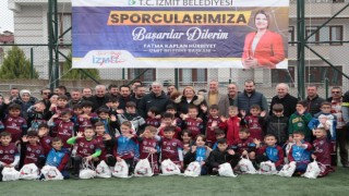 Başkan Hürriyet: Amatör spor kulüpleri için elimizden geleni yapıyoruz