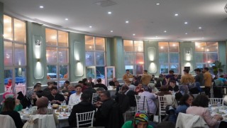 Başkan Mustafa Sadık Kaya belediye personeliyle iftarda bir araya geldi