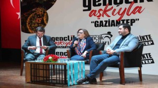 Başkan Şahin, gençlerin sorularını yanıtladı