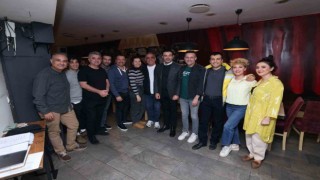Beşiktaş Belediye Başkanı Rıza Akpolattan, komedi programına ziyaret
