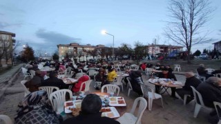 Bin 500 vatandaşla iftar sofrası