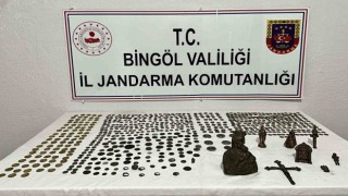 Bingölde tarihi eser kaçakçılığı operasyonu: 734 adet tarihi eser ele geçirildi