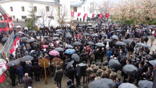 Bingöllü şehit son yolculuğuna uğurlandı