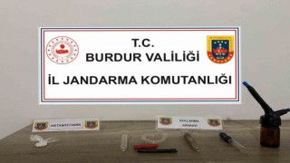 Burdurda uyuşturucu ve kaçakçılık operasyonlarında 2 şahıs tutuklandı