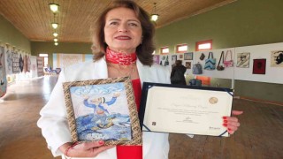 Burhaniye de ödüllü eserler ilgi gördü