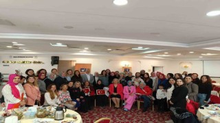 Bursalı mali müşavirler Diyarbakır Annesi Türkan Mutlu ile şehit eşi Yıldız Namdarı ağırladı