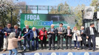 Büyükşehir Fethiyede Foça Çay Bahçesini açtı