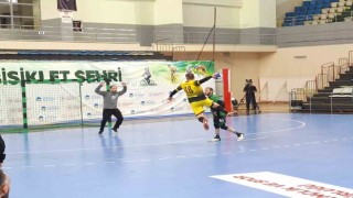 Büyükşehir Hentbol 34-37 skorla evinde kaybetti
