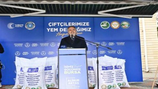 Büyükşehirden besiciye yem desteği