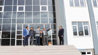 Çayda okul inşaatları devam ediyor