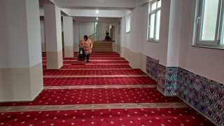 Çayırovada ibadethaneler temizleniyor