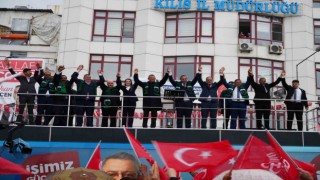 CHP Genel Başkanı Özel: ‘‘AK Parti ile kafa kafaya yarışıyoruz