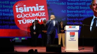 CHP Genel Başkanı Özel, Selçuk adayının tanıtım toplantısına katıldı