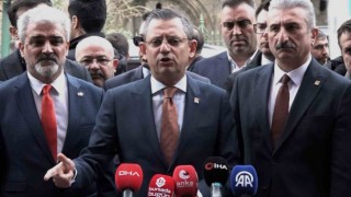 CHP Genel Başkanı Özgür Özel: Bozbey, parti rozetini çıkaracak