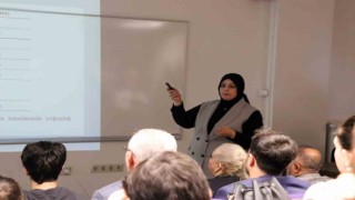 Çocuklarla iletişim kurmak için resim çizdirin