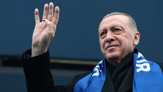 Cumhurbaşkanı Erdoğan: "Eser ve Hizmet Siyasetiyle Yarışıyoruz"