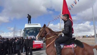 Cumhurbaşkanı Erdoğana Erzurumda yoğun ilgi