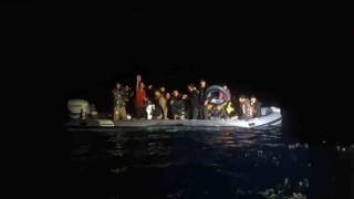 Datçada 2 düzensiz göçmen olayında 41 göçmen yakalandı