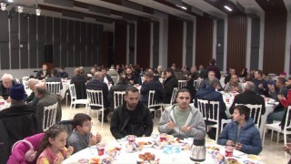 Demokrat Partili 600 üye AK Partiye geçti