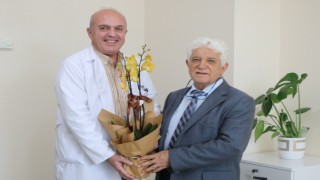 Denizlili Profesör memleketine döndü