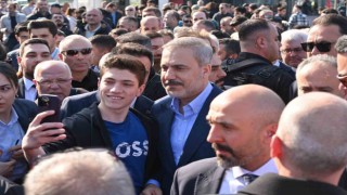 Dışişleri Bakanı Hakan Fidana Bursada yoğun ilgi