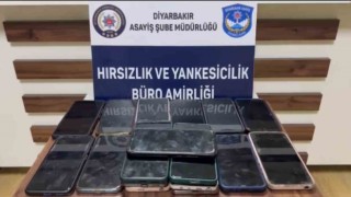 Diyarbakır Nevruzunda 22 cep telefonu çalan 5 kişi tutuklandı