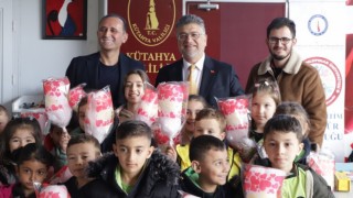 DPÜnün Motivasyon Tırı ilkokul öğrencilerini ağırladı