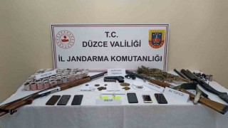 Düzcede jandarmadan uyuşturucu operasyonu