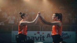 Eczacıbaşılı sporculardan ‘Başaracaksa Başaracak reklam filmi