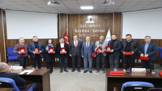 Edremit Belediye Meclisinde veda toplantısı
