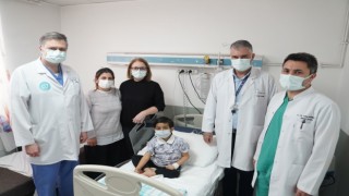 Ege Üniversitesi başarılı organ nakillerine bir yenisini ekledi