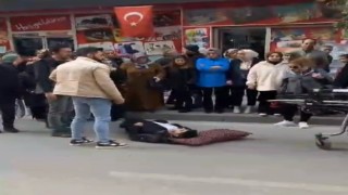 Elazığda yolun karşısına geçmeye çalışan yayaya otomobil çarptı