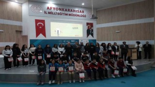Emirdağ Aziziye Anadolu Lisesi ‘Tübitak Projesi ödülünü aldı