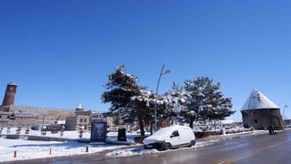Erzurumda 45 köy yolu kapalı