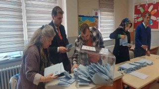 Erzurumda oy sayım işlemi başladı
