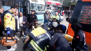 Erzurumda trafik kazası; 14 yaralı