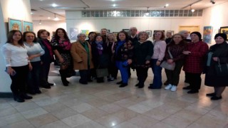 Eskişehirdeki 48 kadın ressam 48 eserini sergiledi