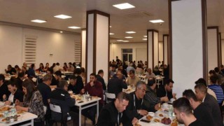 ESOGÜ Hastanesi personeli ve hasta yakınları iftarda bir araya geldi