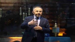 Eyüpsultanda Ramazan Sohbetlerinin konuğu tarihçi Prof. Dr. Tufan Gündüz oldu