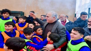 Fatih Belediye Başkanı Turan: “Fatihte çocukları kötü alışkanlıklardan koruyan en önemli şey spor”