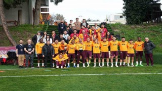 Galatasaray Fan Token sahibi taraftarlar, Floryada futbolcularla bir araya geldi