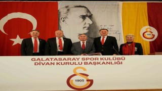 Galatasarayda divan kurulu başkanlığına yeniden Aykutalp Derkan seçildi
