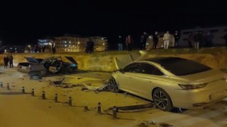 Gaziantepte 2 otomobil çarpıştı: 7 yaralı