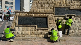 Gaziantep'te 57 Yıllık Atatürk Anıtı Restore Ediliyor