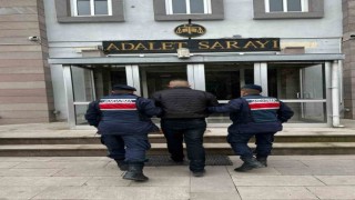 Gece vakti yağma suçundan 4 yıl hapis cezasıyla aranan şahıs yakalandı